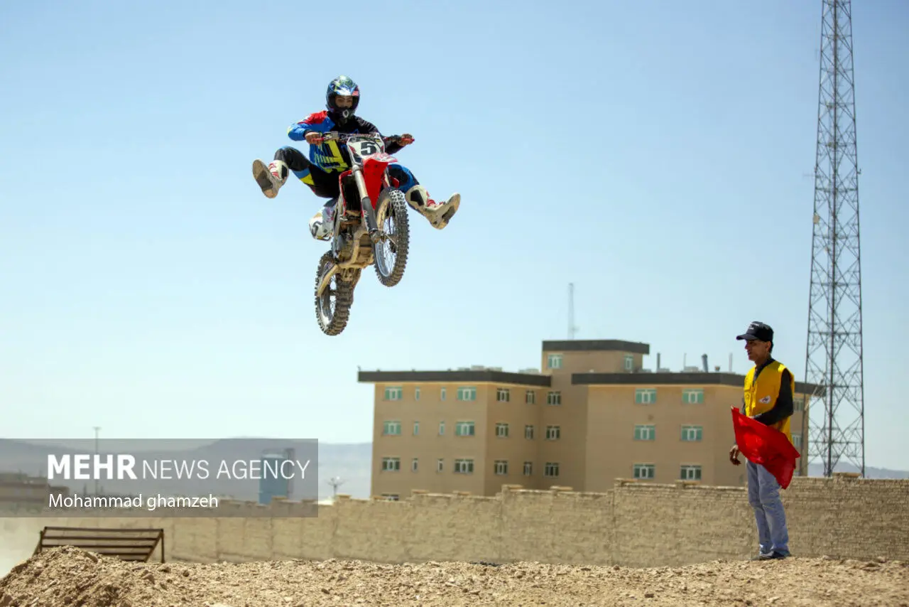 تصاویر| جشنواره موتورسیکلت سواری در شاهرود