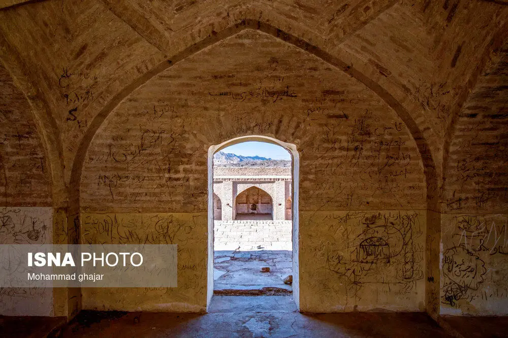 تصاویری از کاروانسرای تاریخی دربند در کرمان