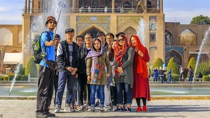 گردشگران غربی، بومگردی در ایران را دوست دارند اما چینی ها فقط هتل لوکس و ماشین شیک می خواهند