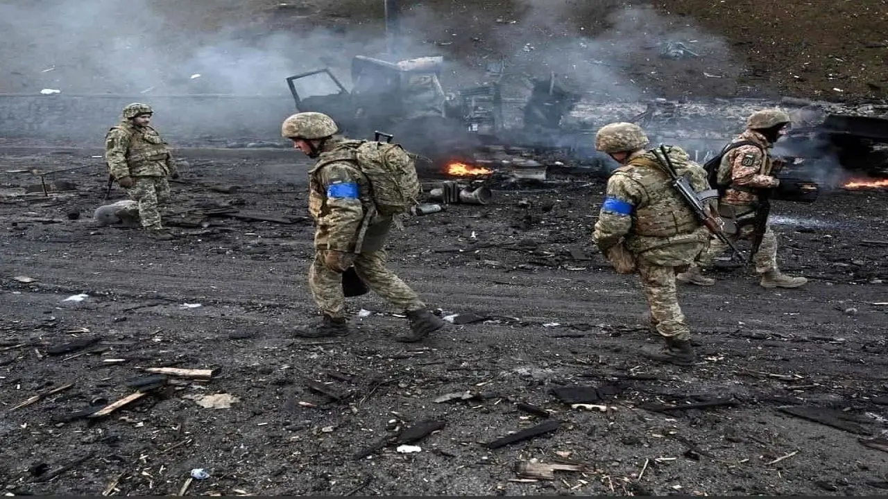 هتک حرمت قرآن کریم توسط نظامیان اوکراینی؟!
