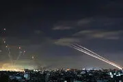 فیلم | لحظه انهدام اهداف هوایی توسط موشک تامیر و گنبد آهنین در آسمان اسرائیل