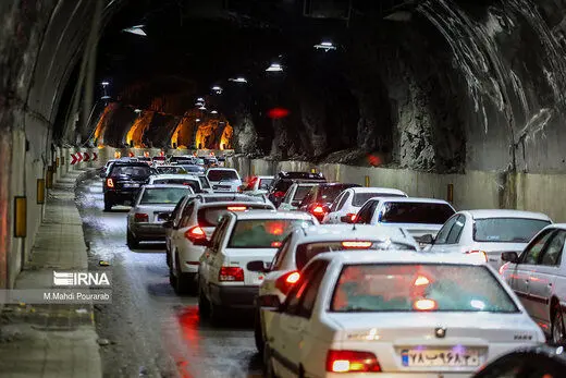 سنگین شدن لحظه به لحظه ترافیک ورودی تهران