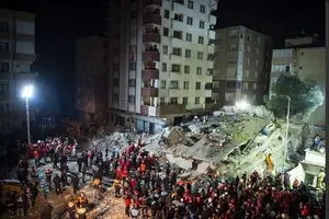 ریزش یک هتل در ترکیه ۳۰ زخمی برجای گذاشت