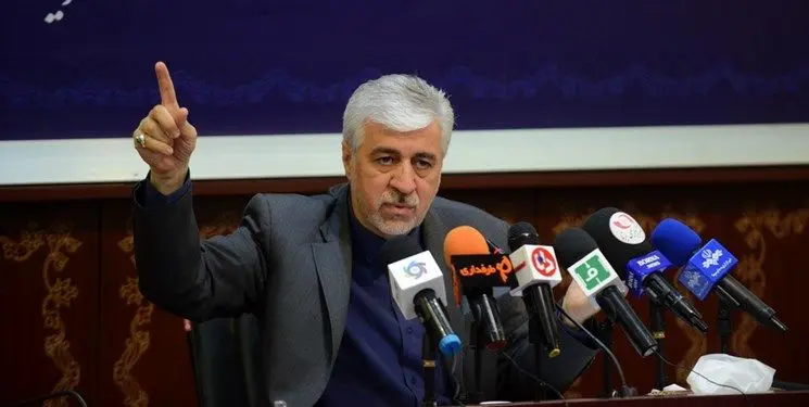 وزیر ورزش: تخلف در مدرسه فوتبال مشهد بررسی شود