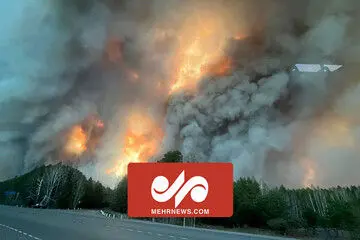تصاویری از آتش سوزی شدید در شهر کورگان روسیه