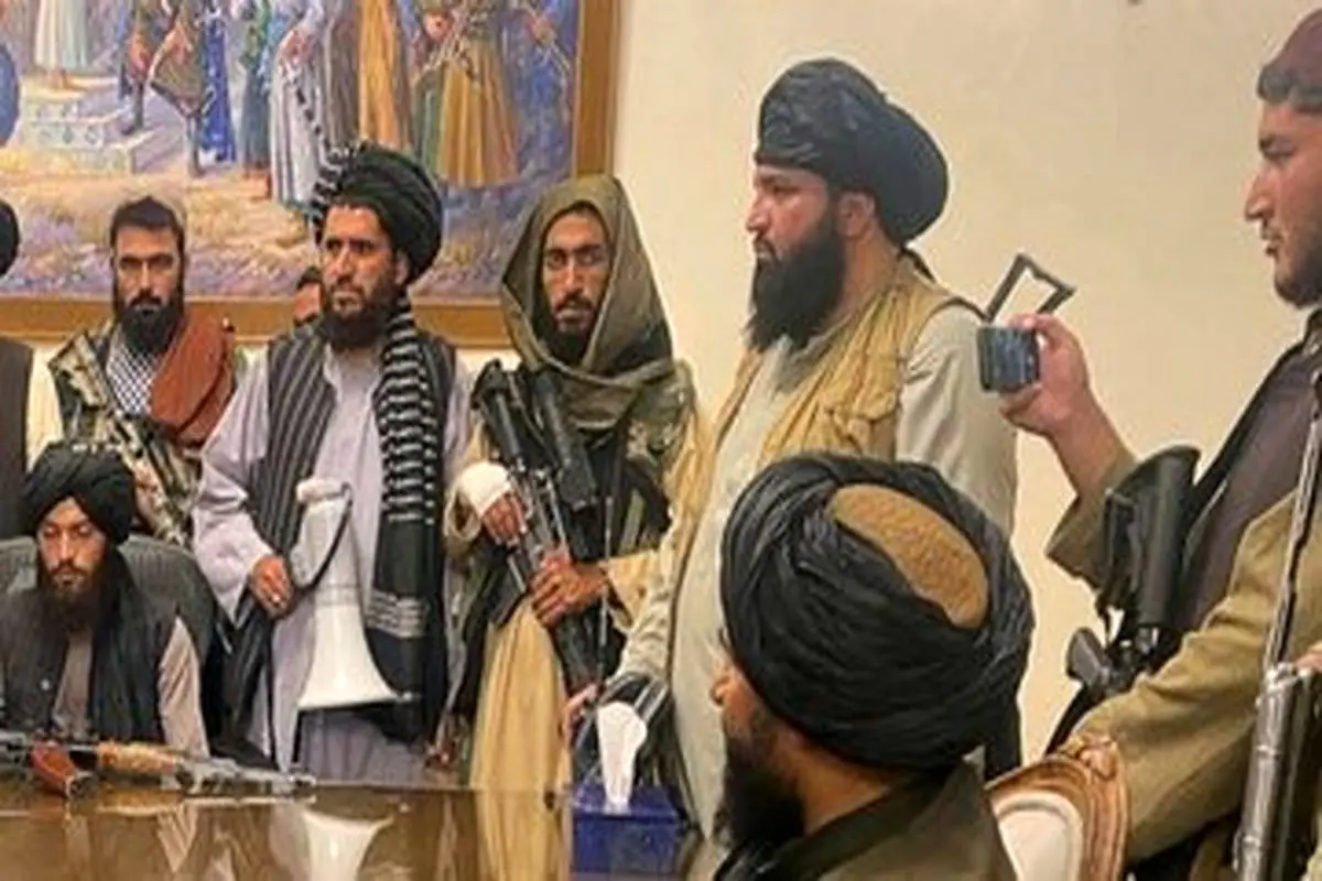 طالبان سامسونگ را به آیفون ترجیح می‌دهد! + تصویر