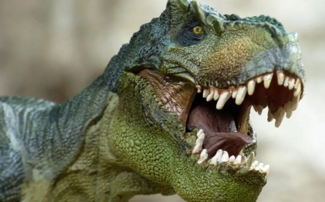 فیلم| افتتاح بزرگترین پارک دایناسور‌های جهان