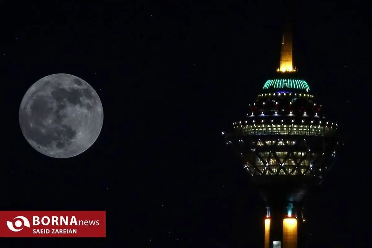 عکس/  پدیده «ماه نو» در آسمان تهران