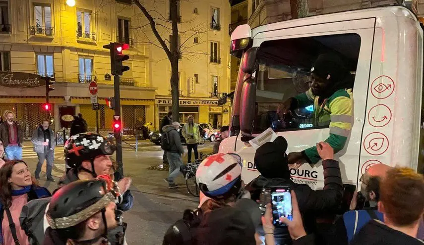 درگیری پلیس و معترضان در پاریس برای سومین شب متوالی
