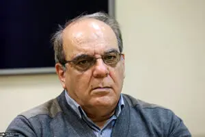 عباس عبدی: هیچ فردی به اندازه کیهان و نویسندگانش با دولت دشمنی نکرده‌ است
