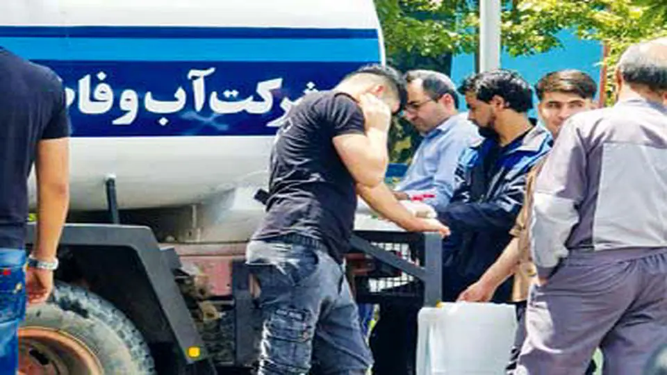 سکوت 30 نماینده تهران در برابر قطع آب