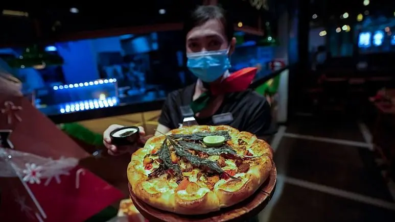 پیتزا با طعم ماری‌جوانا در تایلند!