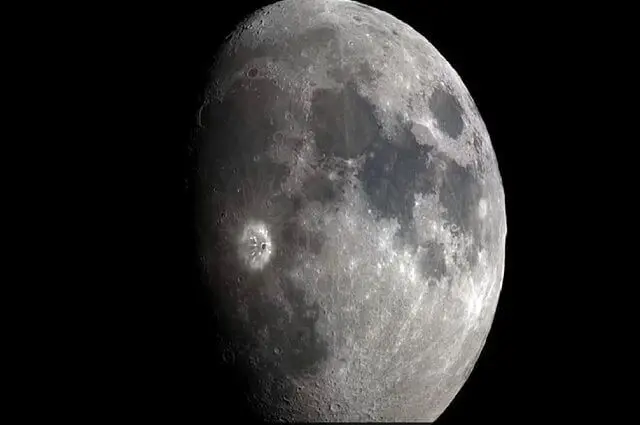 تماشای برخورد سیارک‌ها با ماه در یک انیمیشن ۳ دقیقه‌ای! + ویدئو