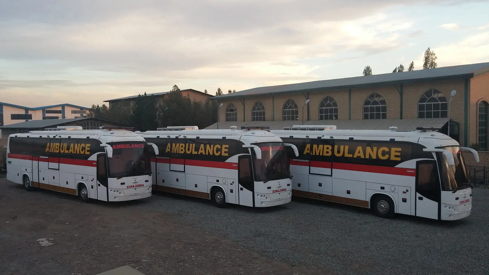 اتوبوس آمبولانس‌های اورژانس تهران مجبور به آماده باش شدند / از شمال شهر تا جنوب