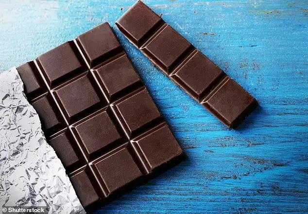 معجزه خوردن 10 گرم شکلات تلخ 85 درصد 3 بار در روز