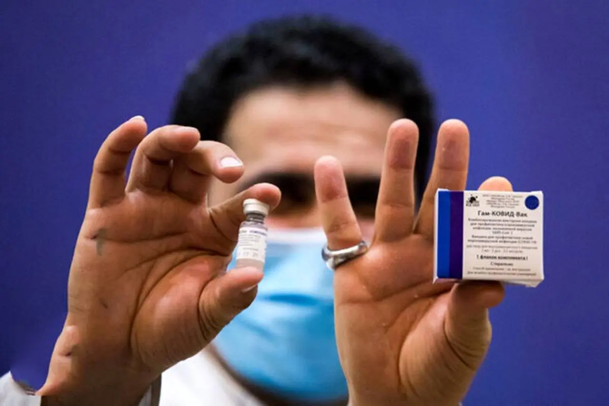 ماجرای تقلبی بودن واکسن‌های آسترازنکا در ایران