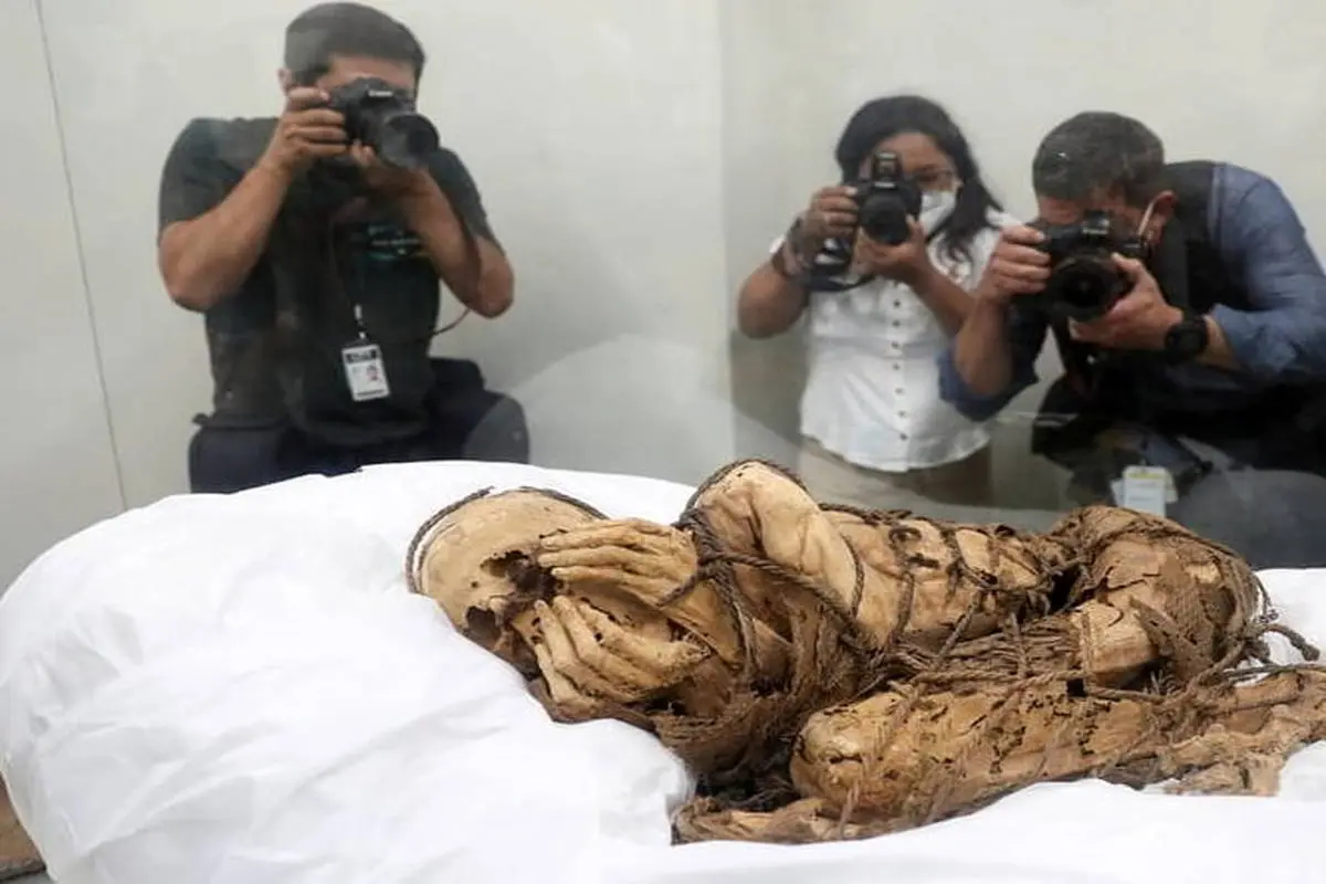 عکس/ کشف مومیایی هزار و ۲۰۰ ساله در پرو