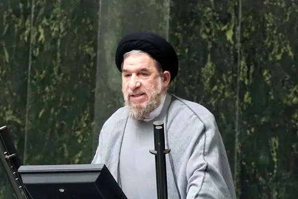 پیش‌بینی معاون پارلمانی دولت احمدی نژاد از نزولی بودن تورم در سال آینده