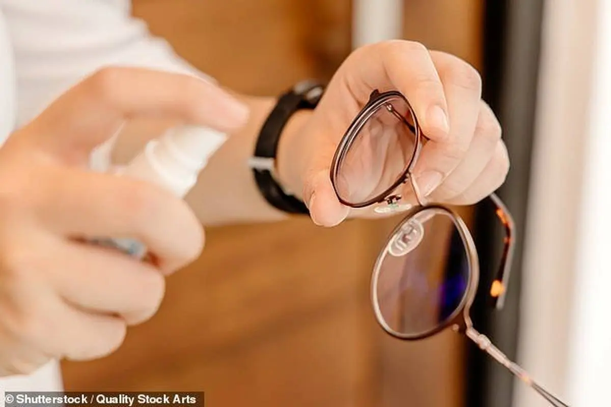 اسپری و پارچه ضد مه برای عینک سرطان‌زا است