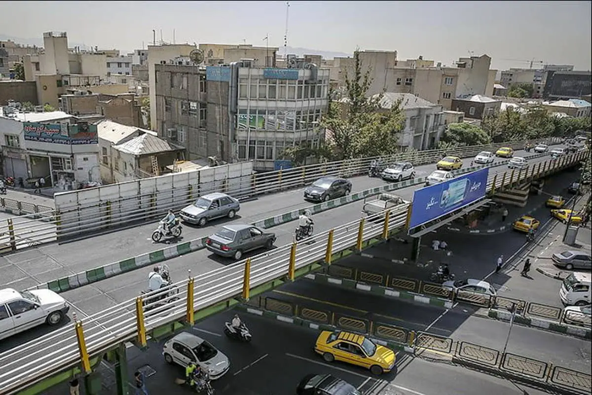 بهسازی پل چوبی و ۳ پل‌ واقع در خیابان حافظ
