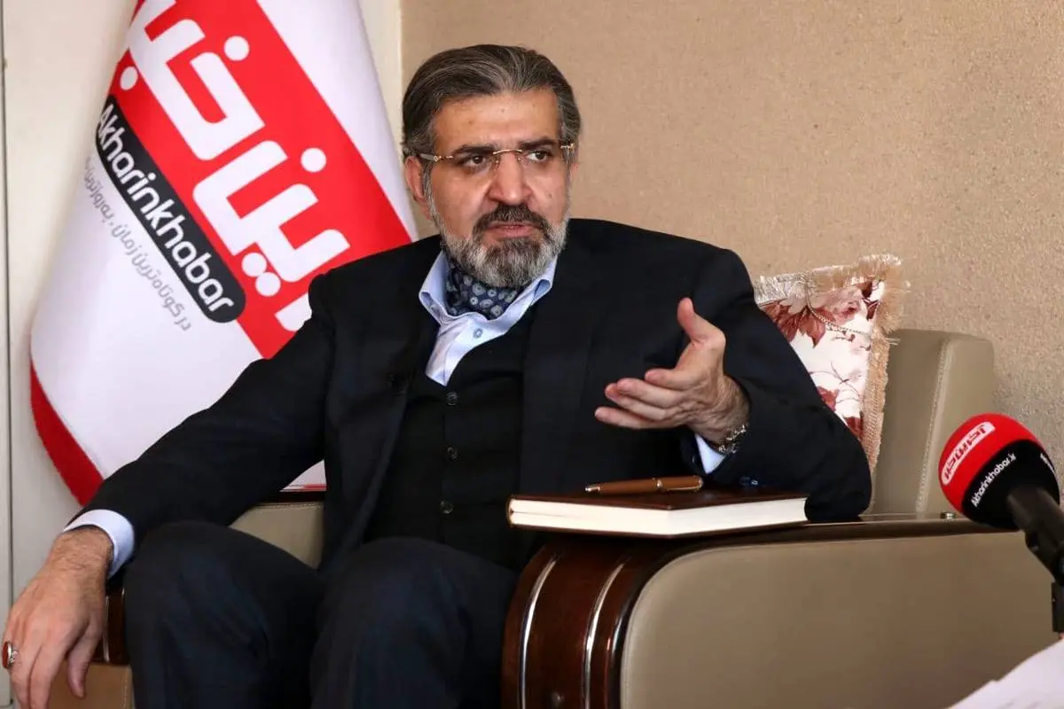 واکنش صادق خرازی به ادعای حسین شریعتمداری علیه رئیس دولت اصلاحات