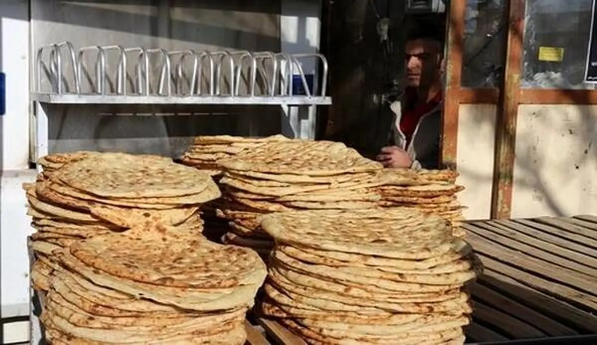 قیمت انواع نان در ایرانشهر / جای نگرانی نیست چون کمبودی وجود ندارد