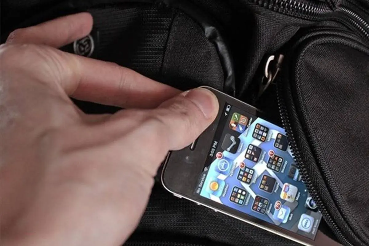 6 موبایل در یک جیب یک زورگیر