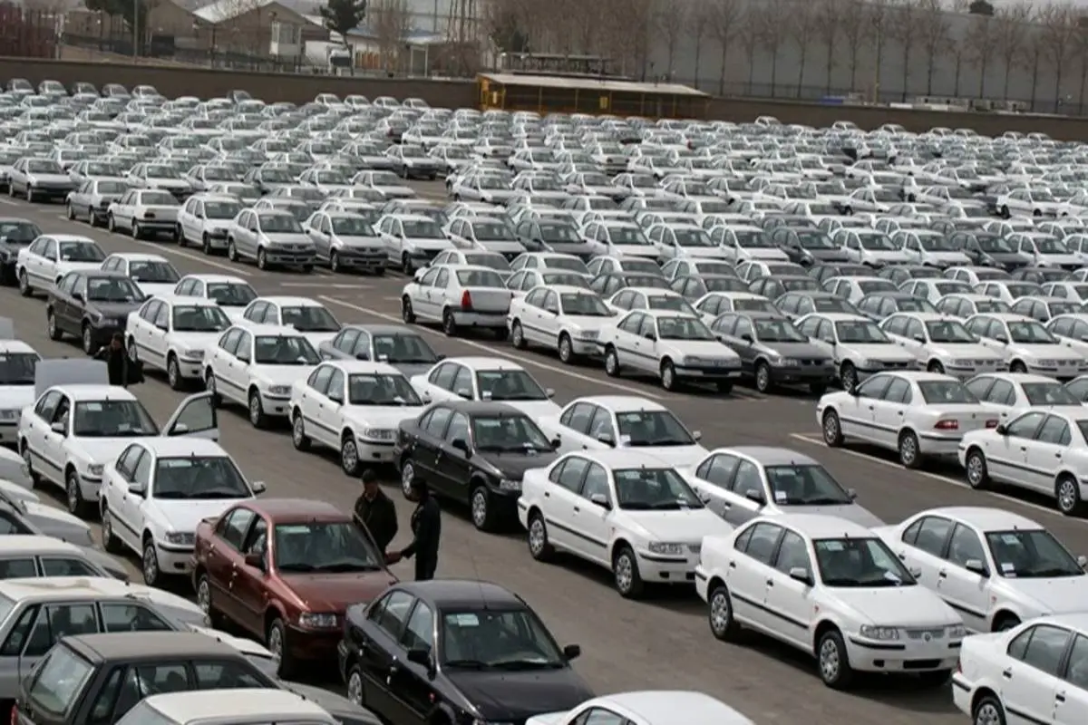 کاهش قیمت محصولات ایران خودرو و سایپا