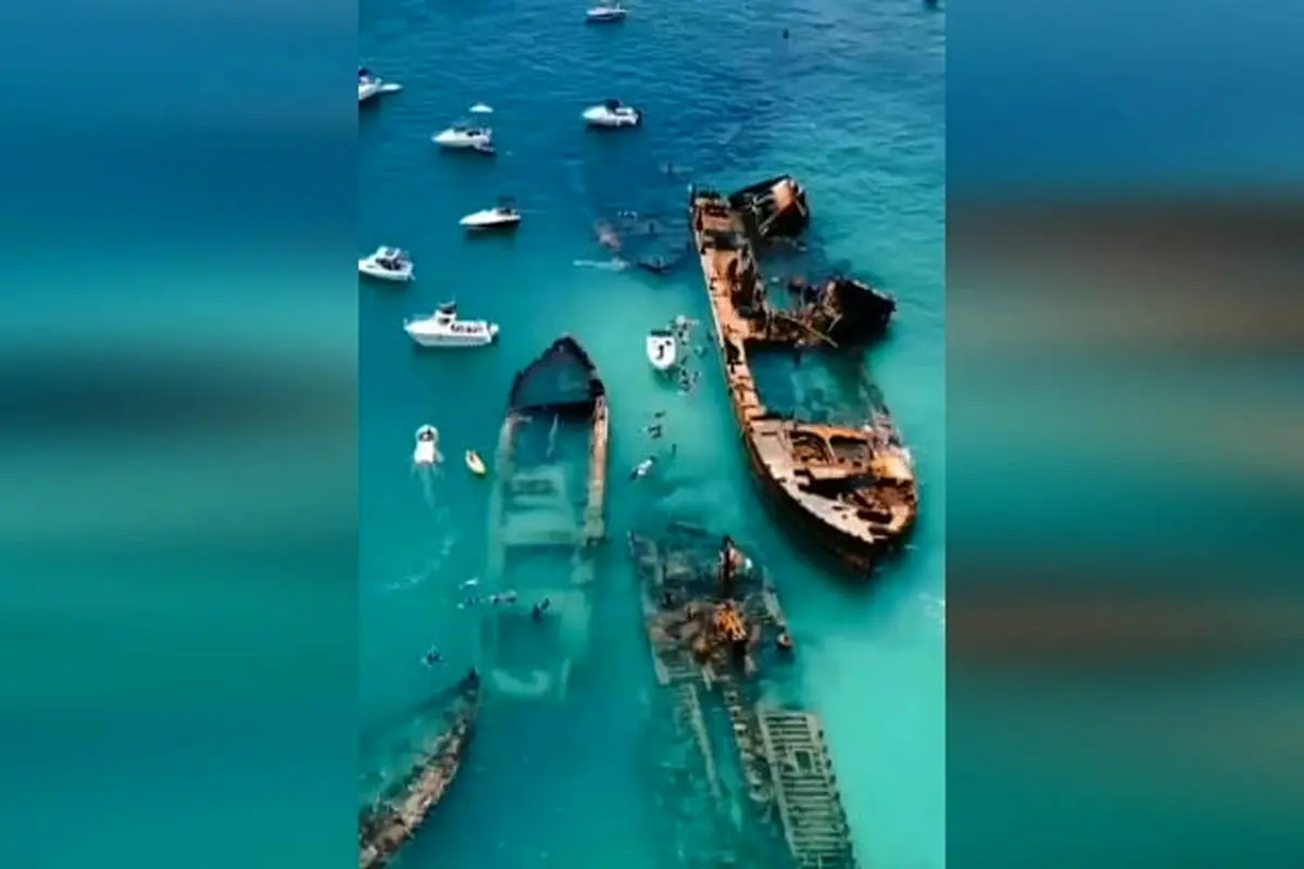 کشتی های غرق شده در ساحل جزیره مورتون + ویدئو