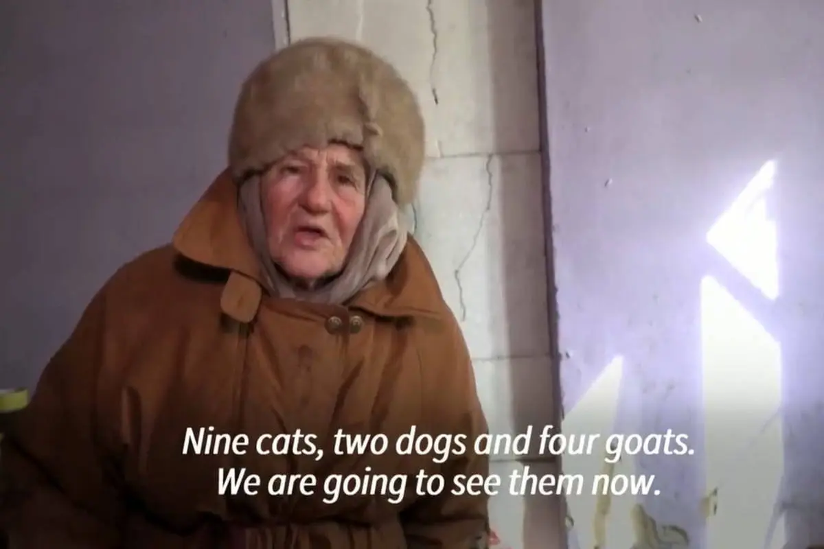 پیرزن اوکراینی از خانه ویران شده‌اش دل نمی‌کند +ویدئو