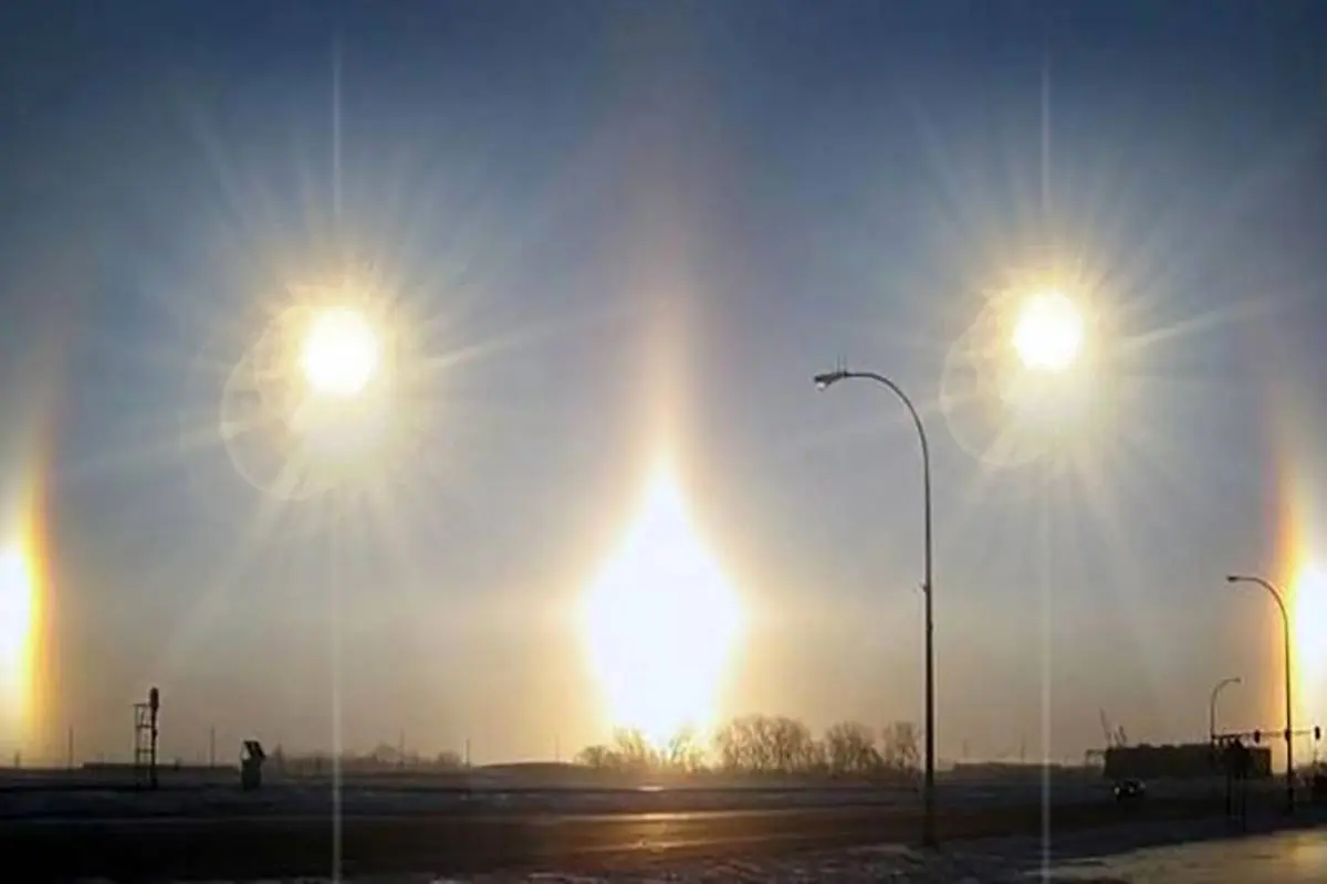 پنج خورشید در آسمان روسیه! + ویدئو