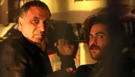 حمید فرخ نژاد و آرش عدل پرور در سریال «پدر گواردیولا» +عکس