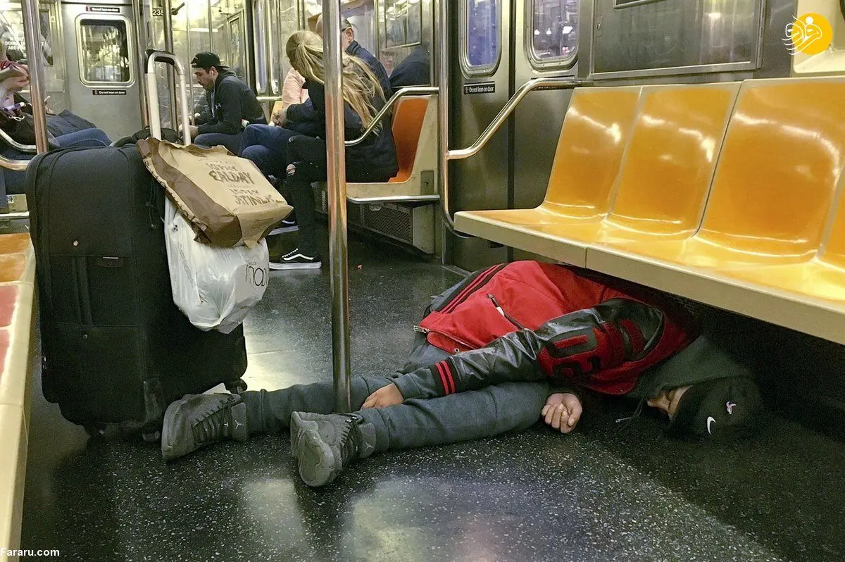 تصاویر/ بی‌خانمان‌های متروخواب در نیویورک!