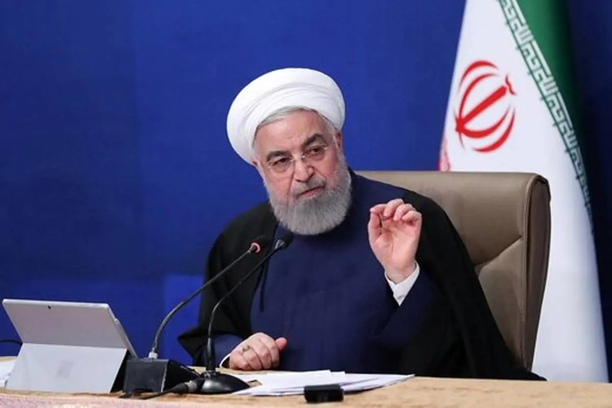 روحانی: تلفنی و مکاتبه‌ای، پیشنهاداتی به رهبری داده‌ام/ اگر مردم را از صندوق مایوس کردید یعنی به خیابان می‌رانید 