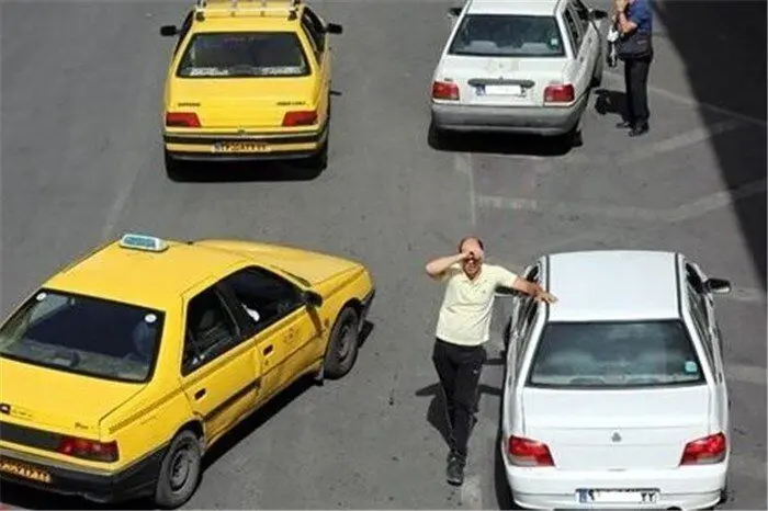 با خودروهای پلاک شخصی و شهرستان که در تهران مسافرکشی می کنند برخورد می شود