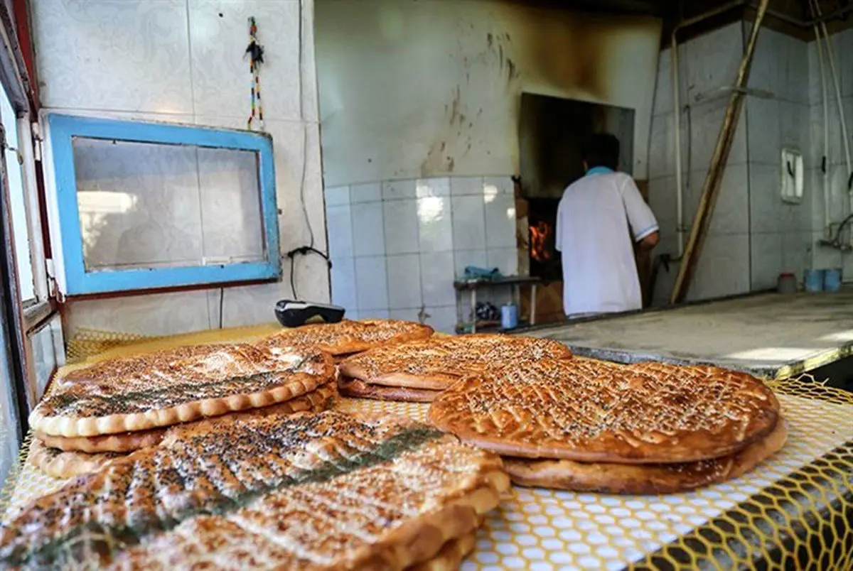  قیمت نان افزایش می‌یابد؟/ رئیس اتحادیه نان سنگک: نانوایان شاکی و خواهان افزایش قیمت نان هستند

