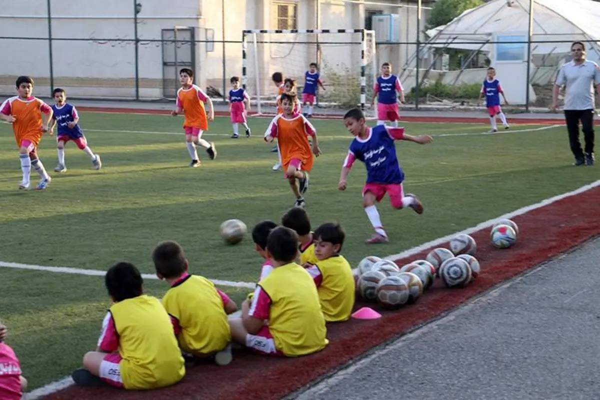 چند مدرسه فوتبال بوشهر به علت مشکلات اخلاقی لغو فعالیت شدند 