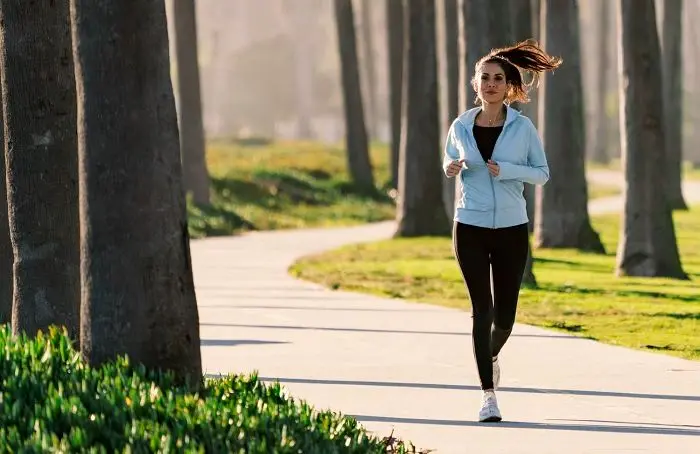 11 دقیقه پیاده روی سریعِ روزانه خطر مرگ زودرس را کاهش میدهد