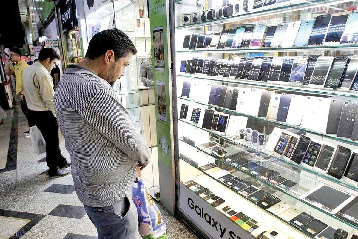 مقام وزارت صمت: قیمت گوشی‌ها هر ۲ ماه یکبار به‌روز رسانی می‌شوند
