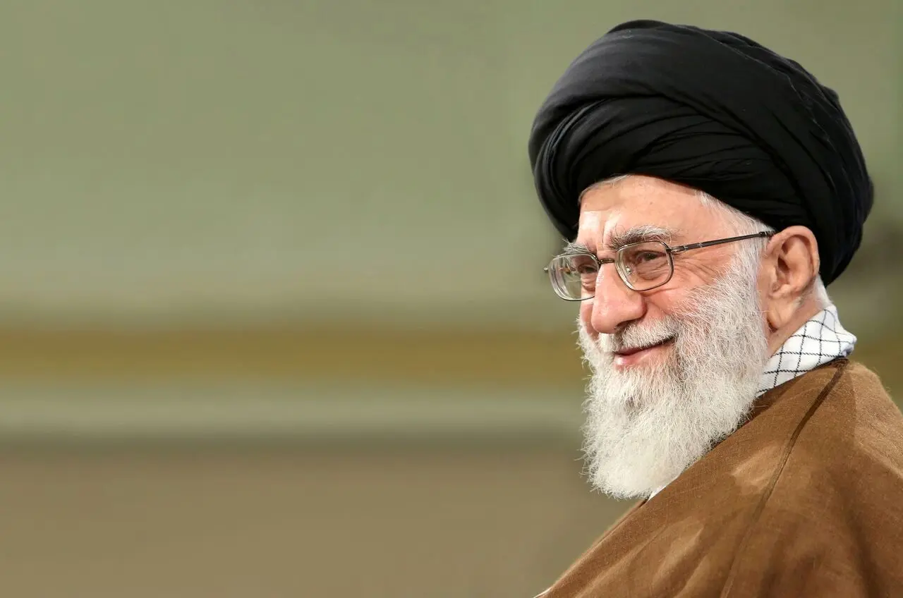 رهبر انقلاب: ملت ایران پیروز بزرگ انتخابات است
