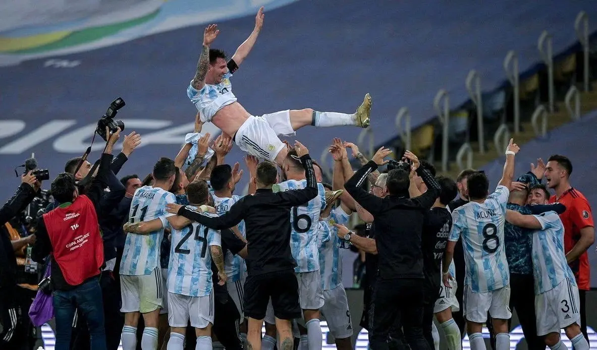 برزیل ۰-۱ آرژانتین/ آلبی سلسته بالاخره در ماراکانا قهرمان شد/ همه برای مسی جنگیدند