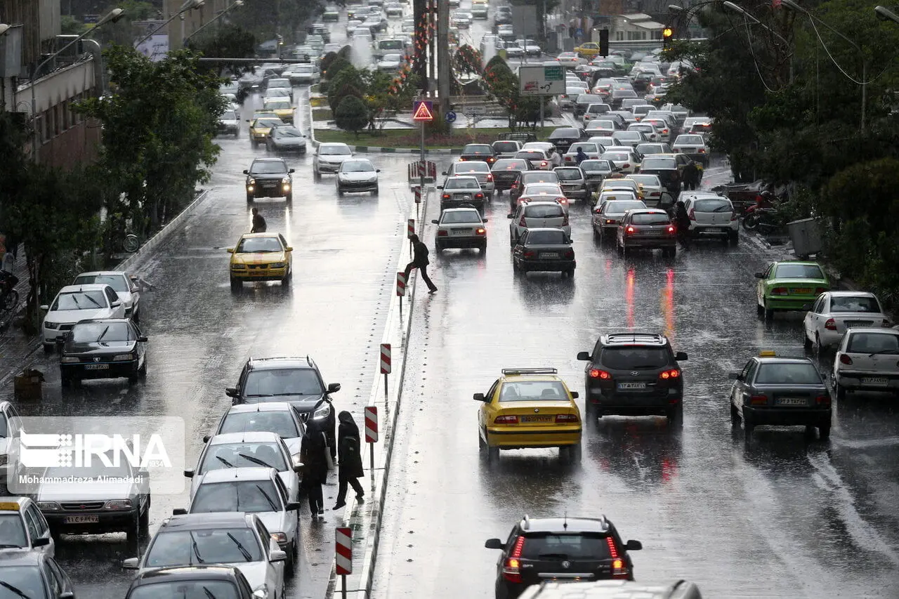 چرا ترافیک تهران سنگین شد ؟ / افزایش تصادفات صبحگاهی