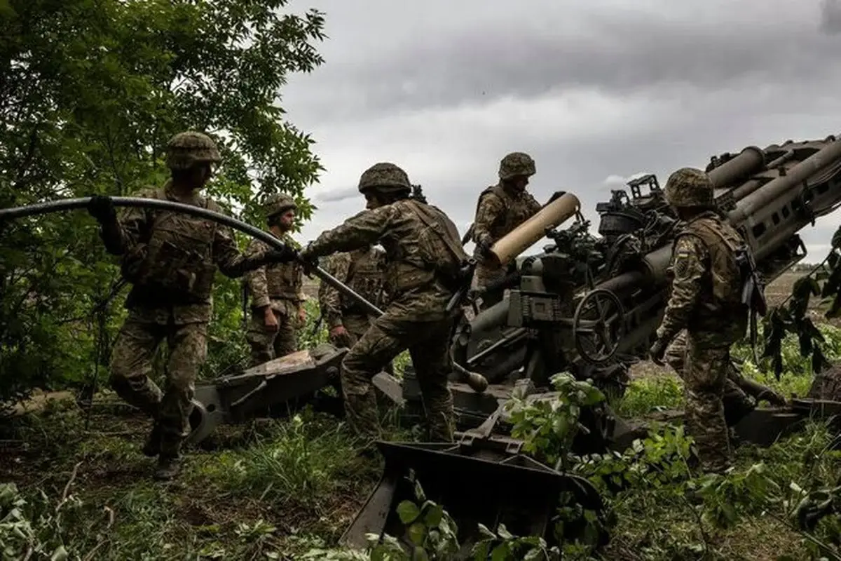 فیلم| درگیری سنگین نیرو‌های روس و اوکراین در نزدیکی یک پل