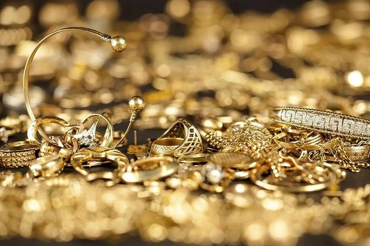 راز 12 میلیارد تومان طلا در لوله بخاری خانه زن مستخدم