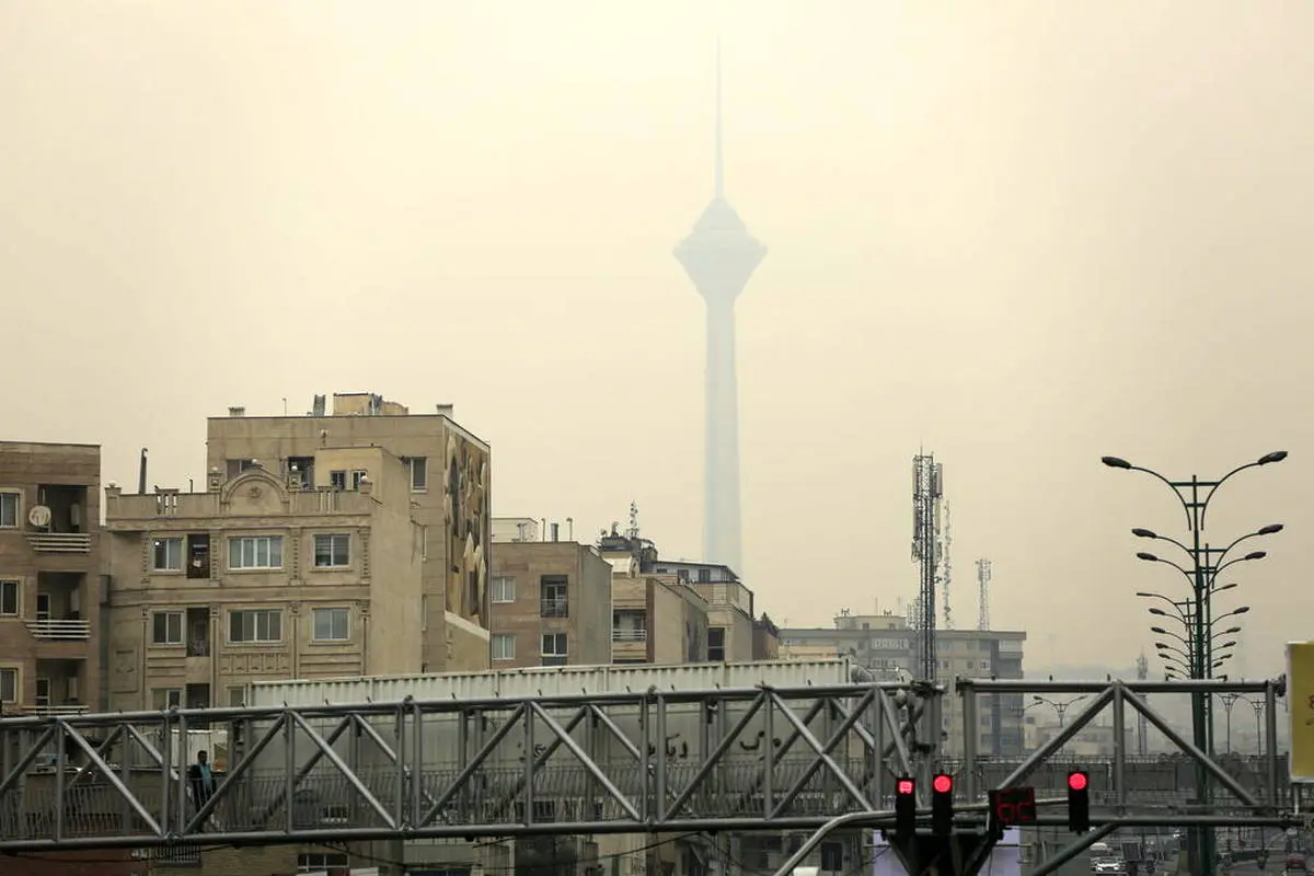 هوای تهران آلوده شد/ این سه گروه از خانه بیرون نیایند