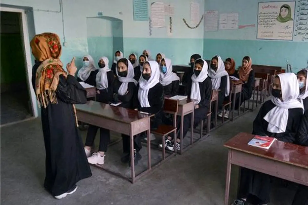 چرا طالبان هنوز به دختران اجازه آموزش نمی دهد؟