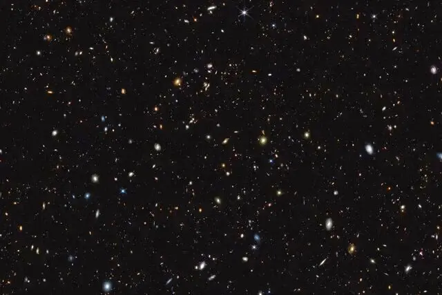 تصویر جدید جیمز وب؛ ۴۵ هزار کهکشان در یک قاب!