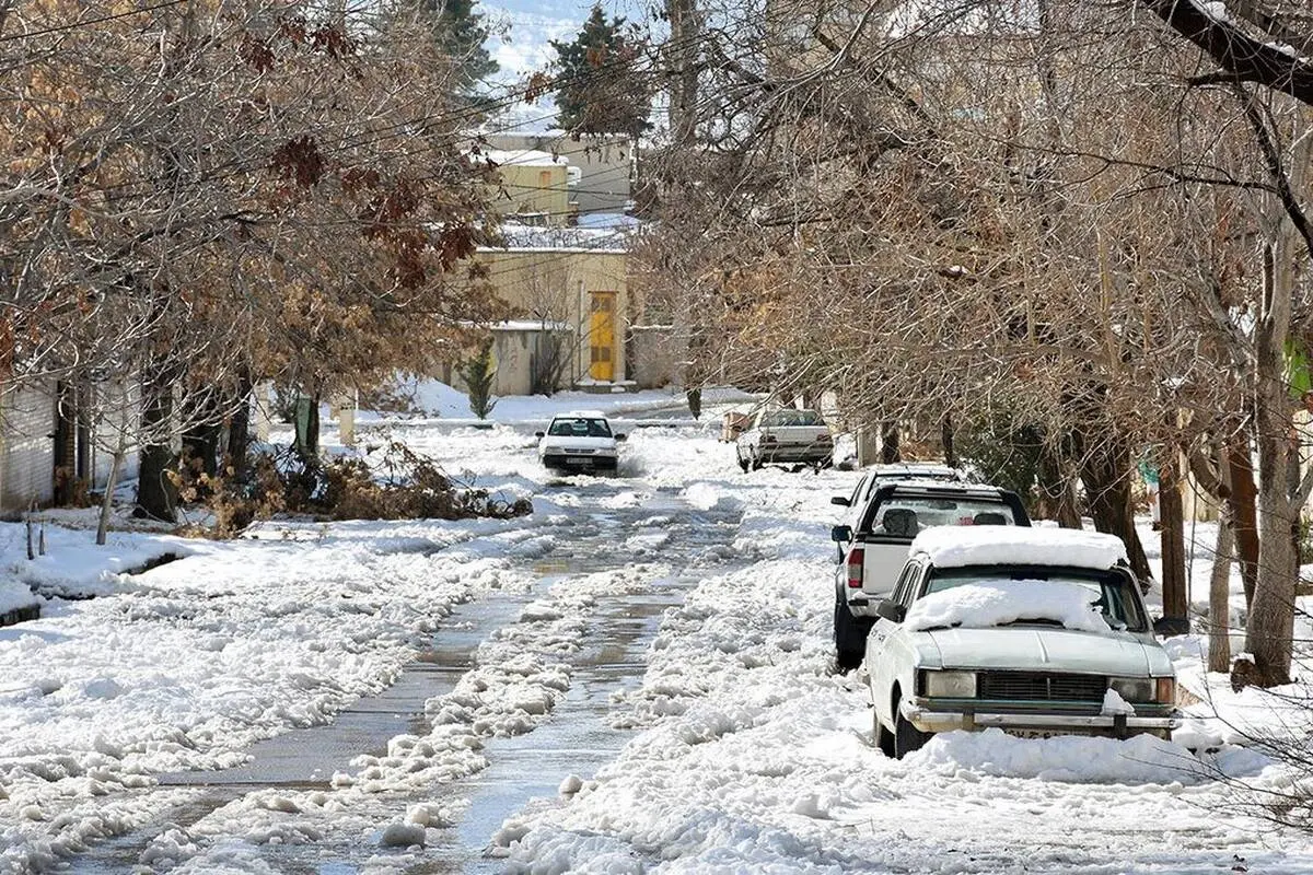 برف و کولاک در تهران و ۱۷ استان دیگر