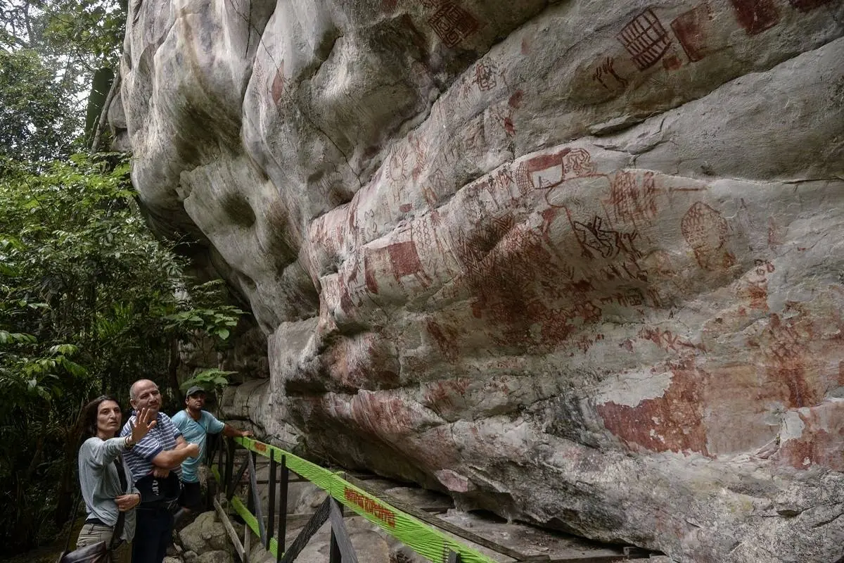 کشف نقاشی‌های صخره‌ای باستانی شگفت انگیز در آمازون + تصاویر