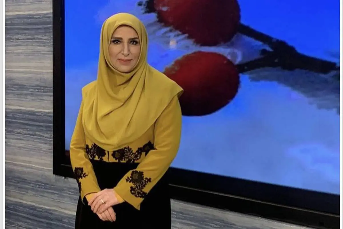 عکس/ مجری تلویزیون از ایران رفت و کشف حجاب کرد